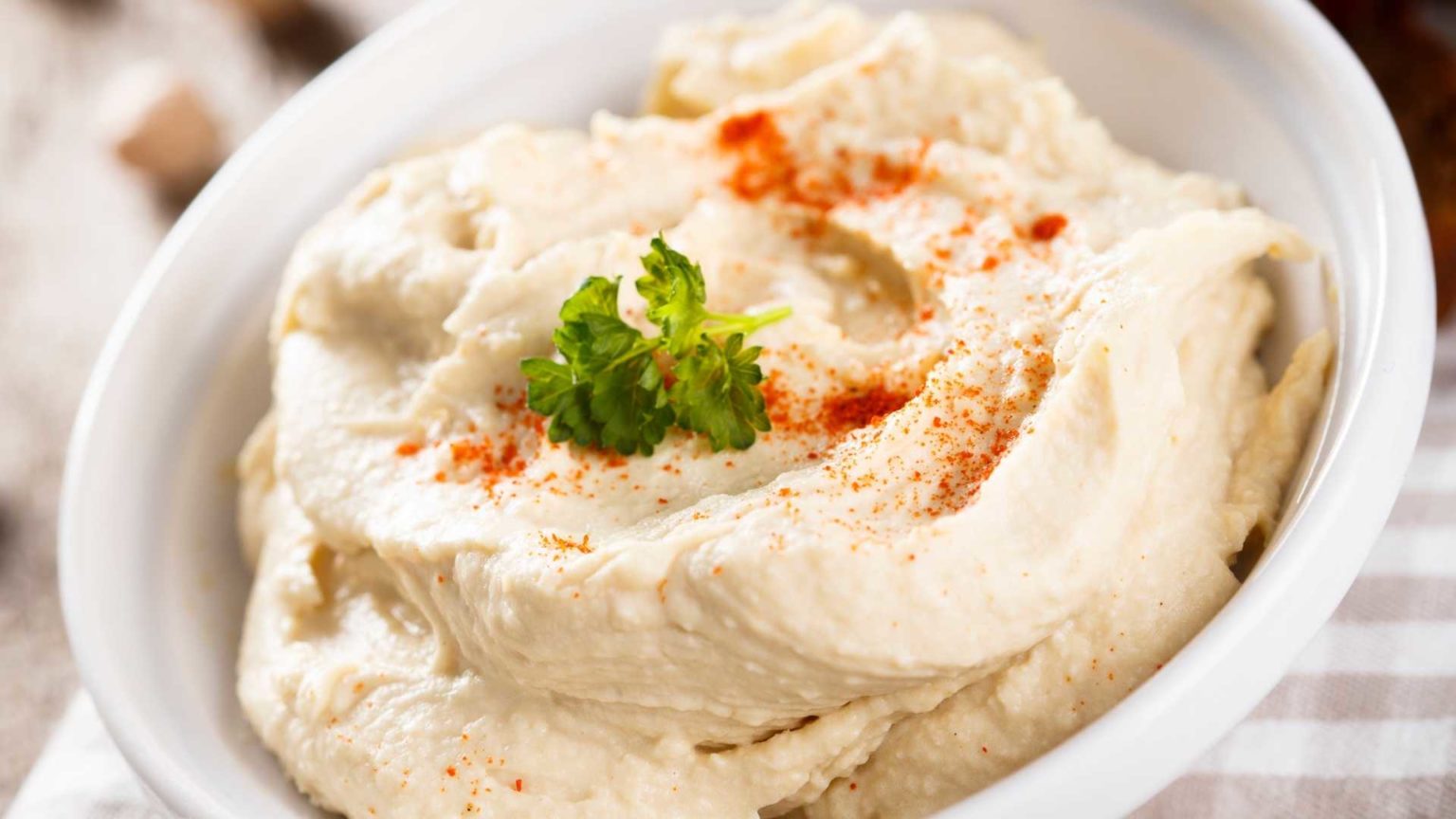 Overt Fat-Free Hummus | Muneeza Ahmed