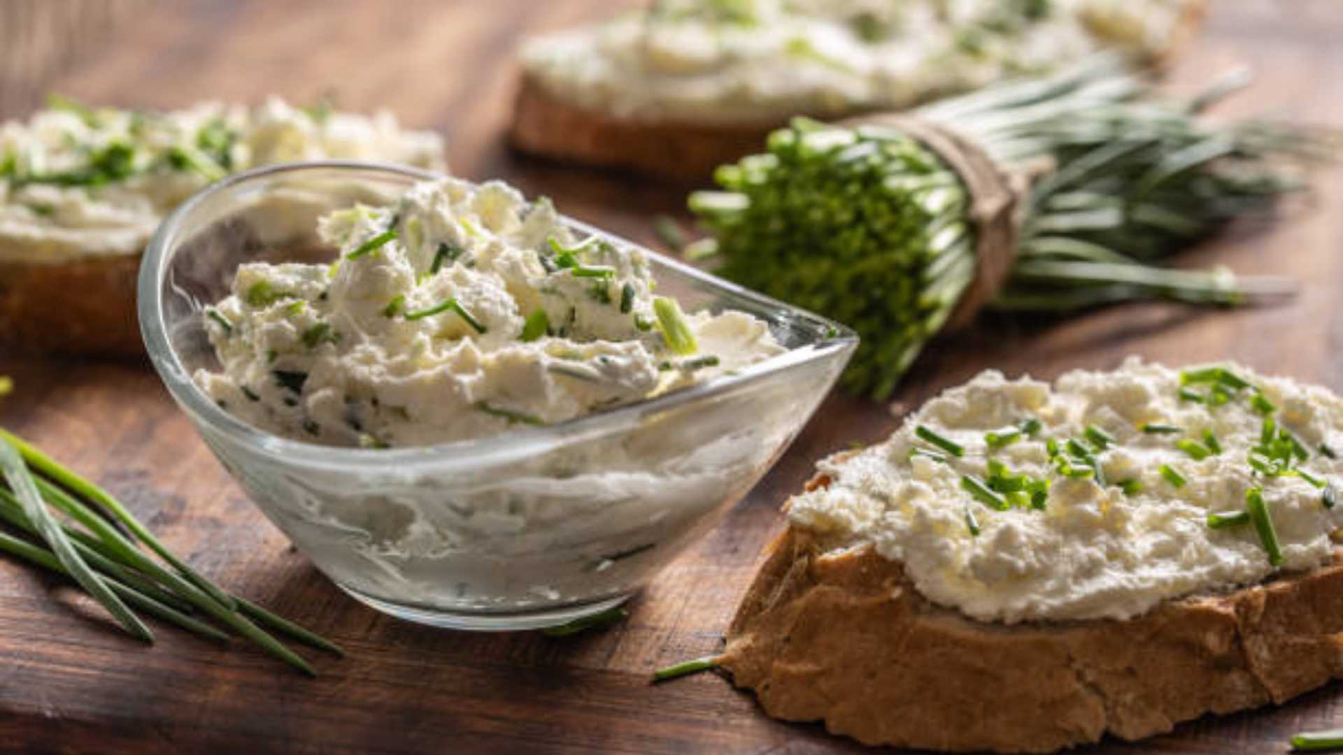 Homemade Dill Cream Cheese Muneeza Ahmed