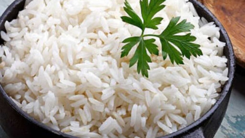 Making perfect basmati rice is definitely an art form. Having made it for countless Middle Eastern dishes, I have finally mastered the art of perfect basmati rice…and it’s all in the prep.