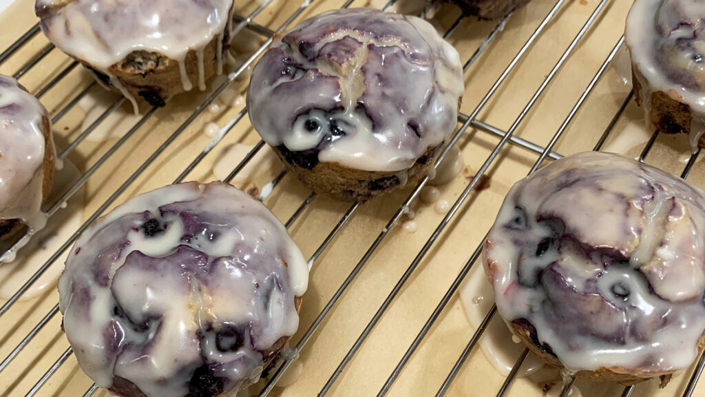 Rayyaans-Wild-Blueberry-Muffins-Featured-Image