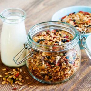 Tasty oil-free granola recipe pic