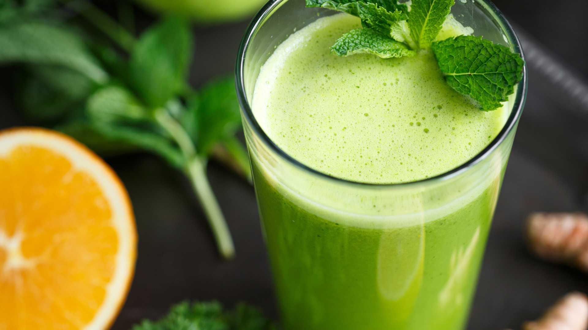 4 Green Juice Recipes To Energize You Through The Holidays